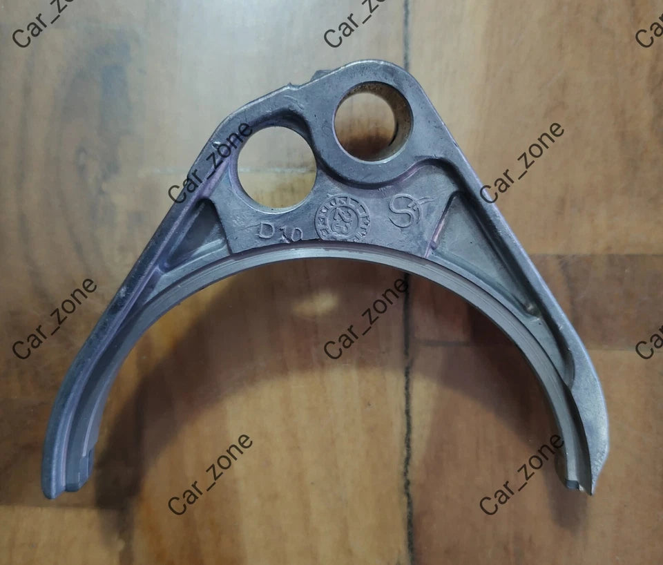 New OEM Shift Fork 3RD 4TH For Mahindra 0703CAD02650N
