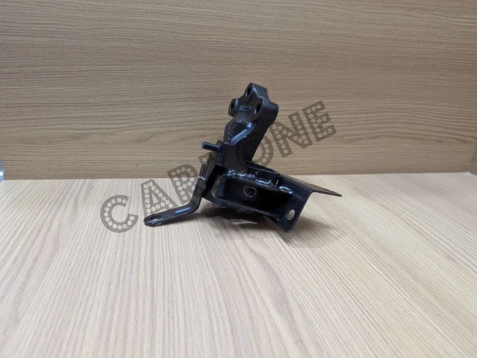 New Genuine Engine Mount Part Number 11620-73R12-000 11620-73R11-000