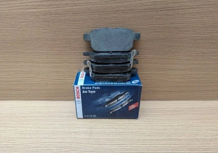Rear Brake Pad Set For Suzuki Swift 2005-2024 BOSCH 55800-68L00-000, 5580068L00