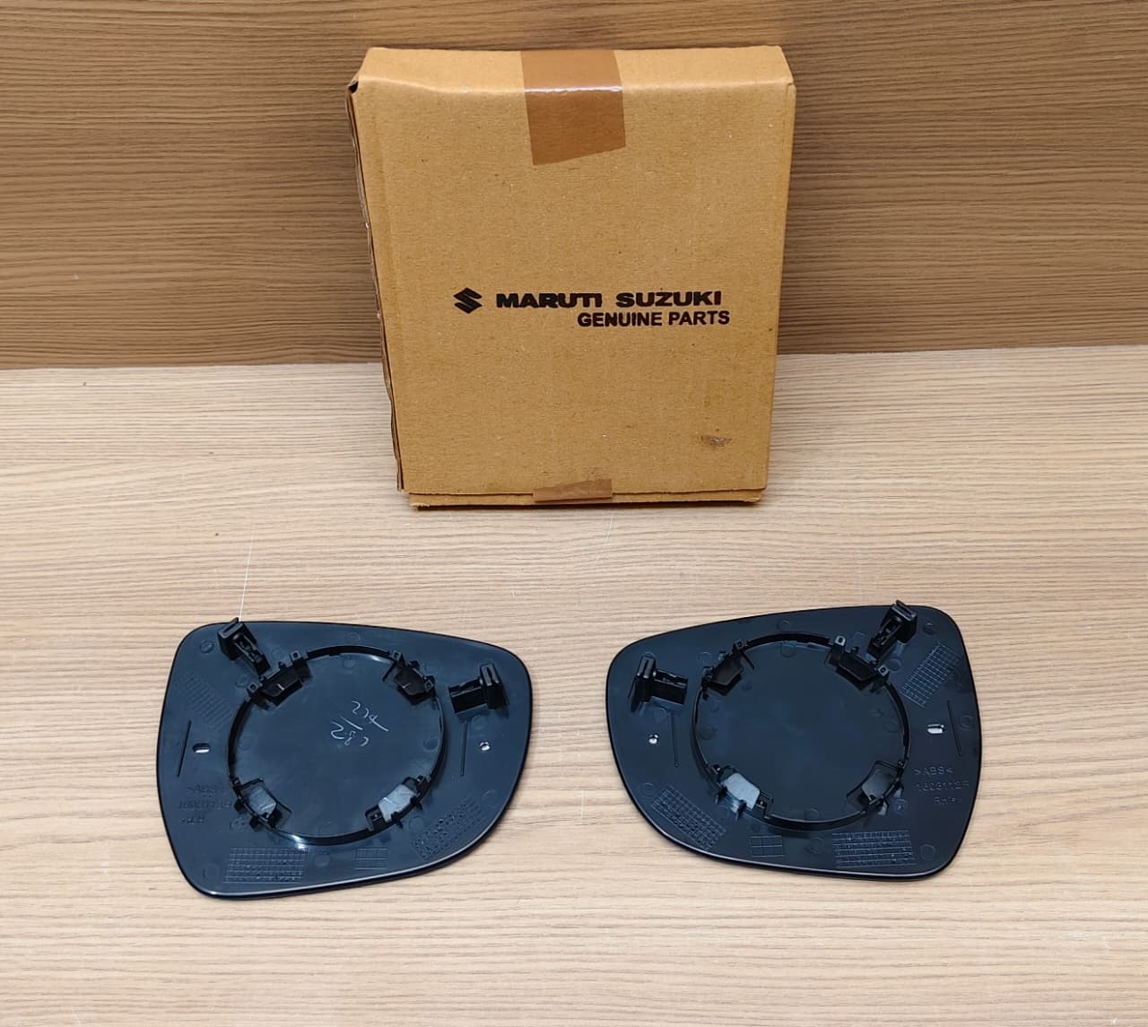 Outer Mirror Glass For Suzuki Celerio 2014-2021 Left Right 84730M76M00, 84740M76M00