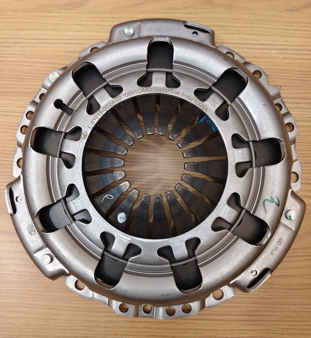 Mahindra KUV 100 Petrol Clutch Kit Genuine Part number L-01019-0G24-02 0801CAA01041N L-03019-0G31-03 0801BAA01391N