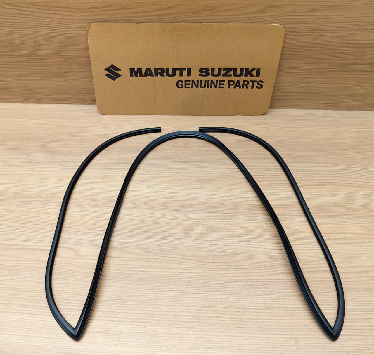 FRONT Windshield Molding Suzuki Swift 2018-2024 Part number 84611M55R01