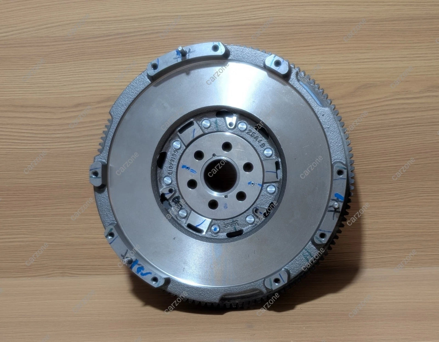 Nuevo VOLANTE PARA MAHINDRA XUV 500 2.2 2011-2021 Transmisión Manual Diésel 0312CAM00180N
