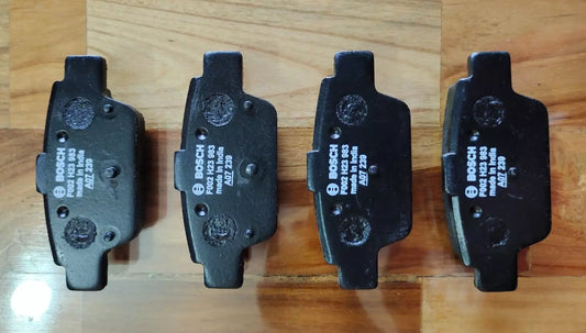Rear Brake Pad For Mahindra XUV 500 0604BAB00700N 0603BAA01030N