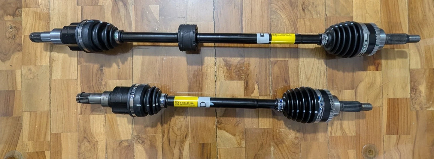 New Genuine Drive Shaft Left & Right 44101M68K60 44102M68K60