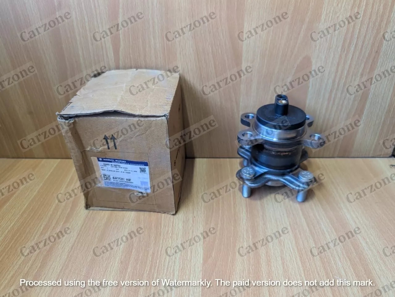 Buje de rueda trasera original nuevo 43402M68P03