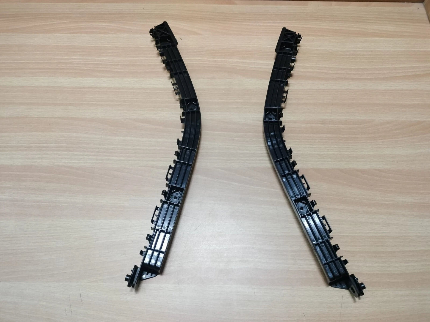 Nuevo soporte de parachoques trasero original para Suzuki Ertiga 2018-2022