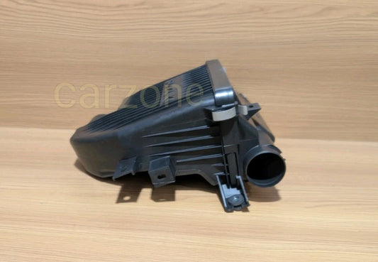 New Genuine Air Filter Housing For Suzuki Part Number 13700M74L00