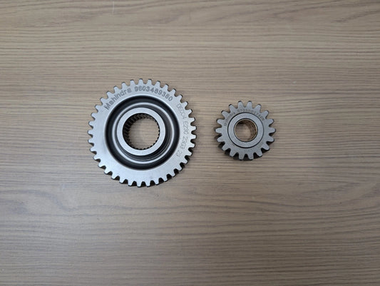 Reverse Gears 37 & 18 Teeth For Mahindra Scorpio 2.2L