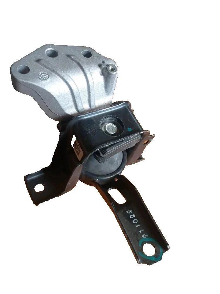 New Genuine Engine Mount Right Side Fit For Suzuki Celerio 2015-2021 11610M76M00