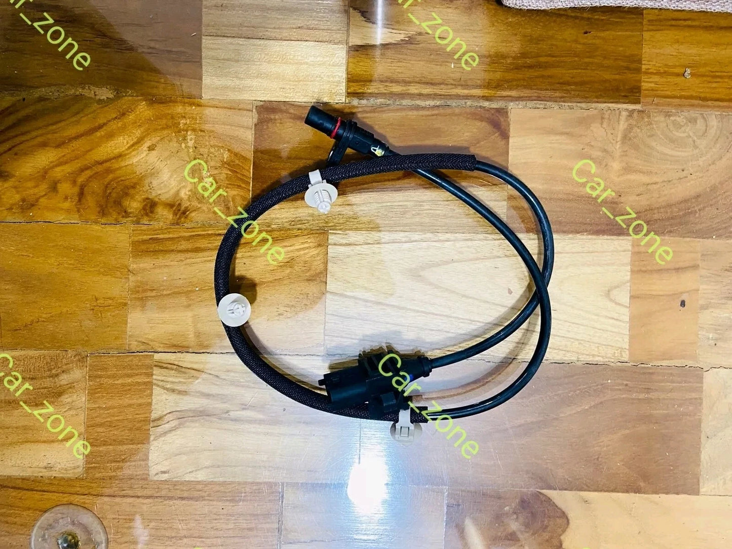 Rear Wheel speed Sensor For Mahindra Scorpio S5 Pickup 2018-2024 0609AAA00381N
