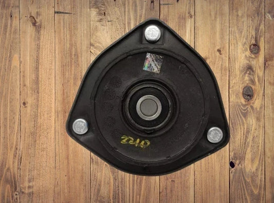 TOP STRUT MOUNT INSULATOR 0401EBC00481N