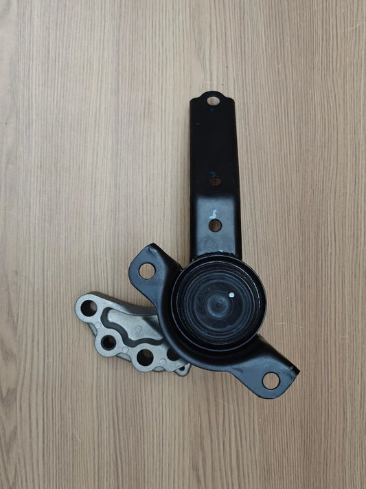 Right Side Engine Mount 11610M79M10