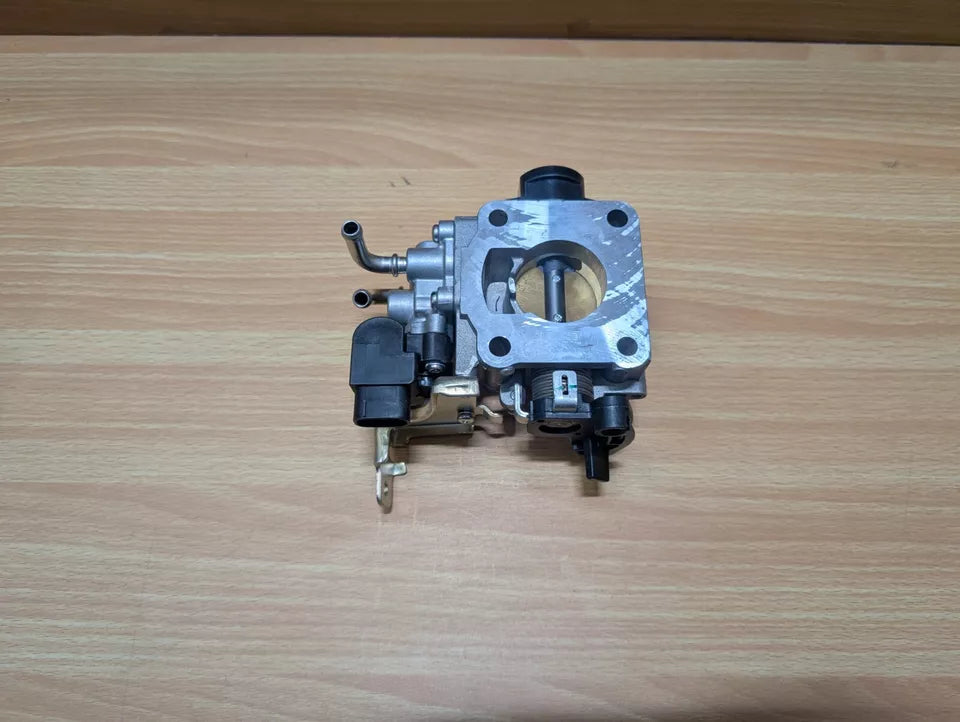 New OEM Genuine Throttle Body For Suzuki Celerio 2008-2013  13400M68KA2, 13400M68K00
