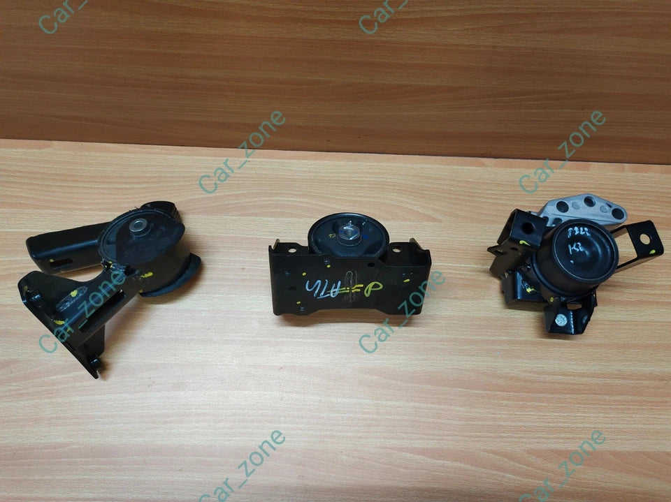 Genuine 3 Piece Mounting Set For Suzuki Ertiga Automatic Transmission 2014-2017