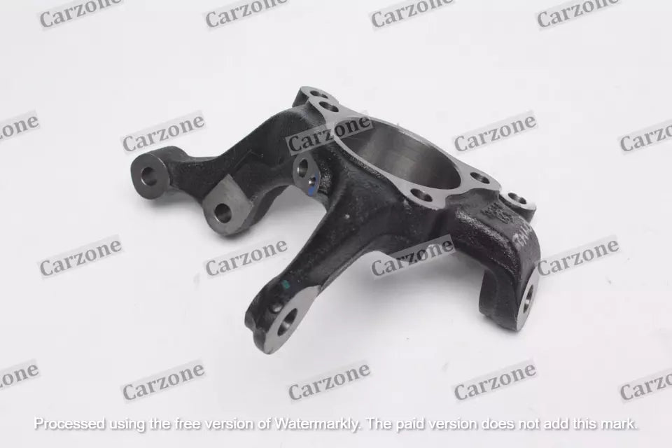 Muñón de dirección derecho nuevo y genuino 45111M68P00-000