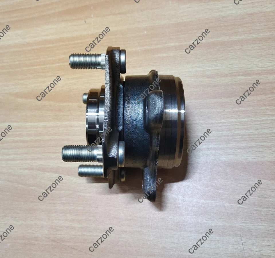New Genuine Front Front Wheel Hub Part Number 43401-81P00