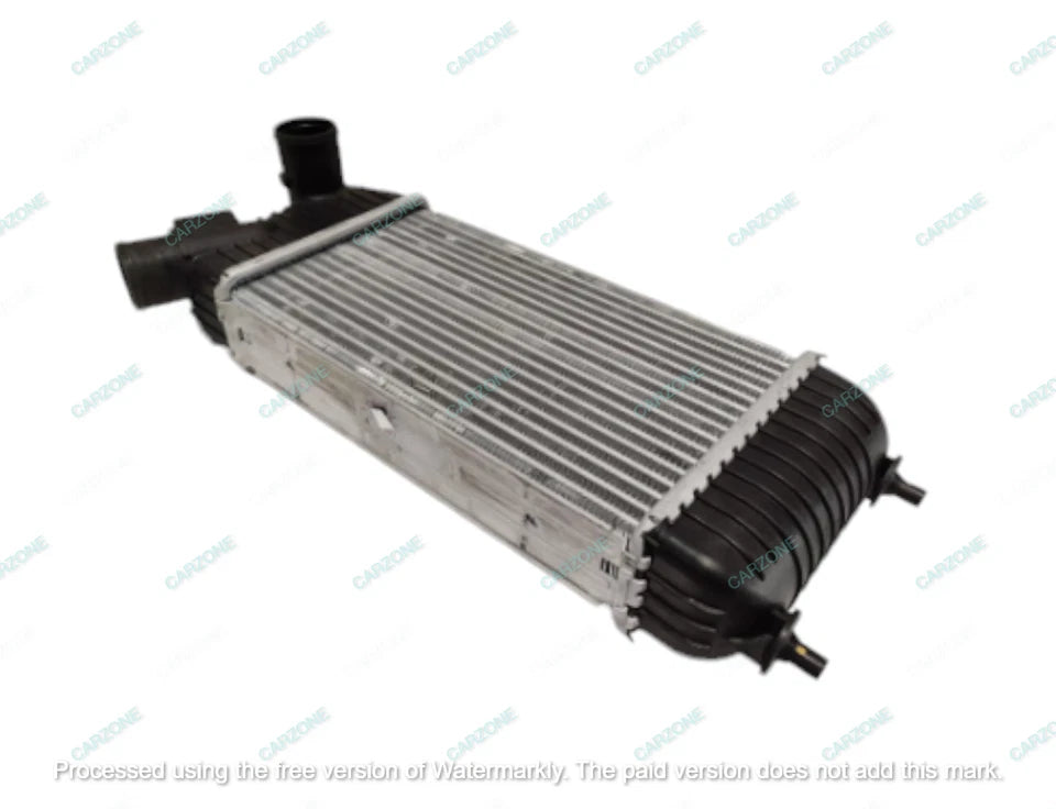 Neuer Original-Ladeluftkühler für Mahindra XUV 300 XUV 3XO 0313BBF00101N