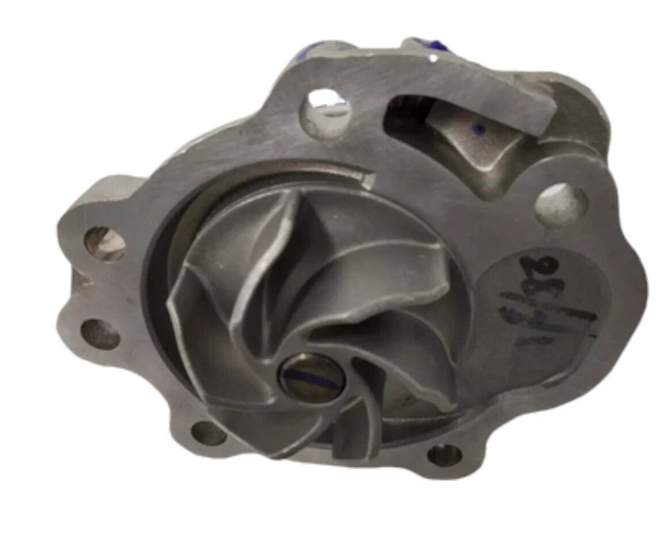 New Genuine Water Pump Part Number 17400-58M02-000 17400-58M00-000