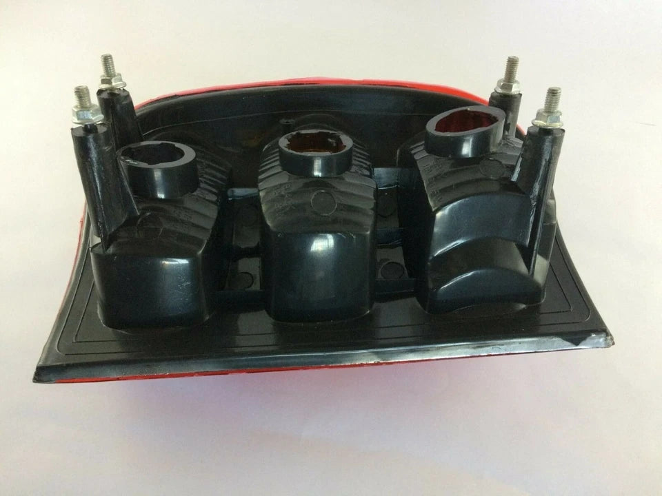Tail Lamp Right 1703AA0030N For Mahindra Scorpio Pickup