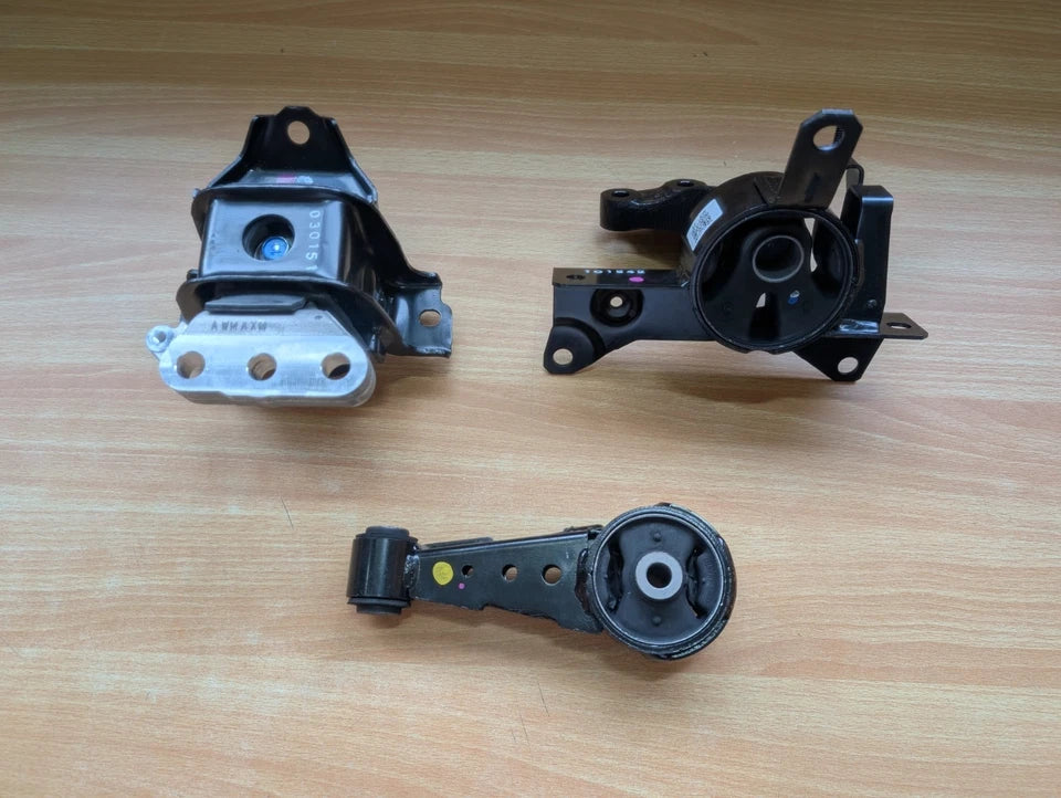 New Genuine Engine Mount Set Suzuki Ertiga 1.5L Automatic Transmission 2018-2022 11610-73R01-000, 11620-73R11-000, 11941-73R10-000