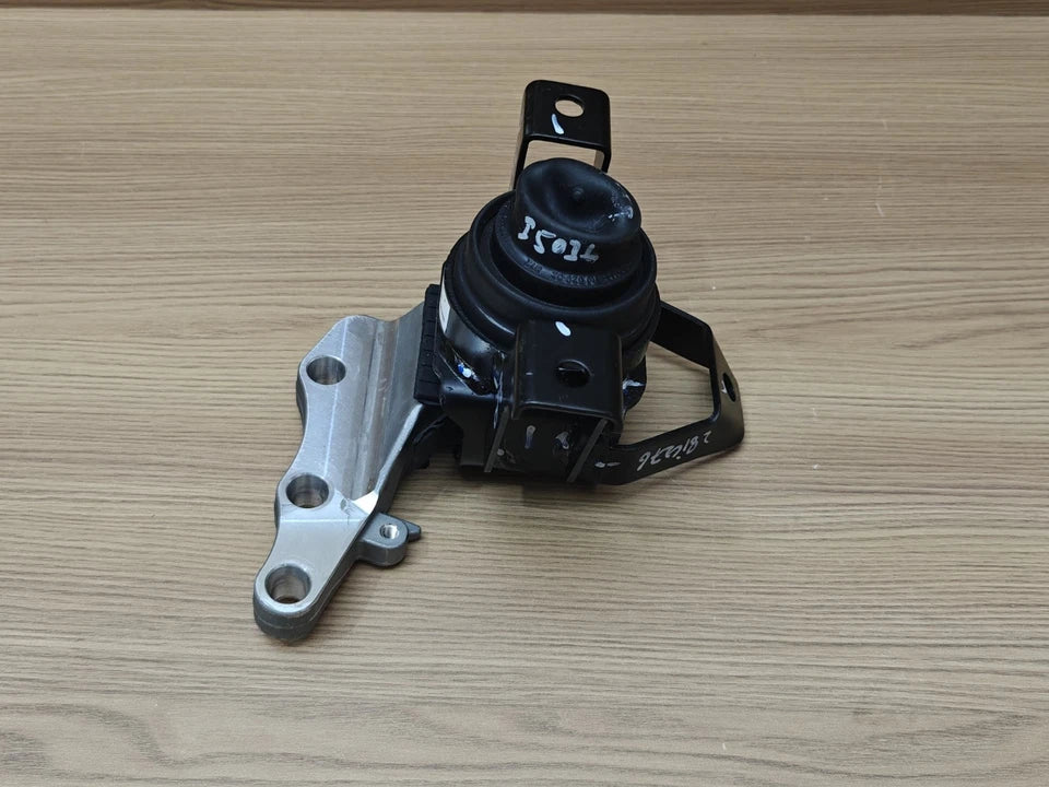 Engine Mount Right Side Part Number 11610M55RB0