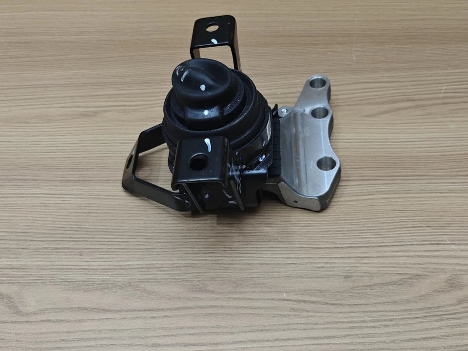 Engine Mount Right Side Part Number 11610M55RB0