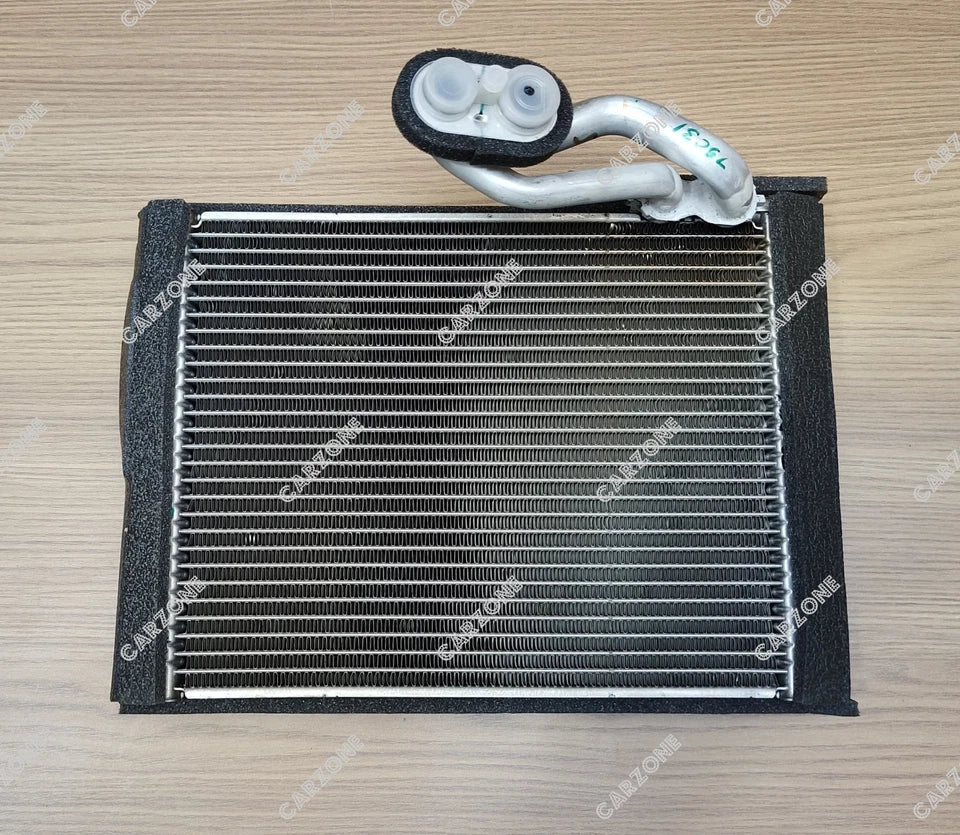 GENUINE EVAPORATOR ASSEMBLY 95411M68P21